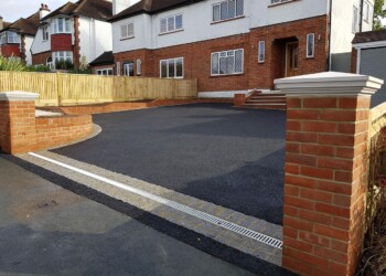 Tarmac Contractors In Altrincham
